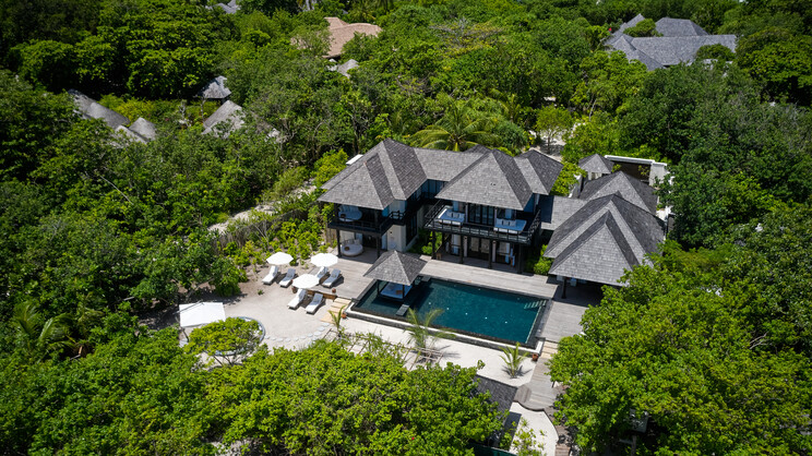 Island Residence with Family Pool and Private Pool